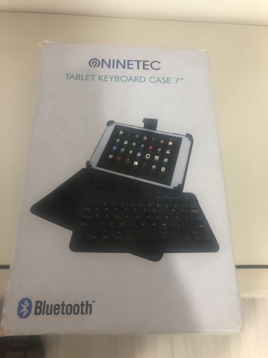 Husă Ninetec Micro-USB cu tastatură pentru tablete de 7 inchi