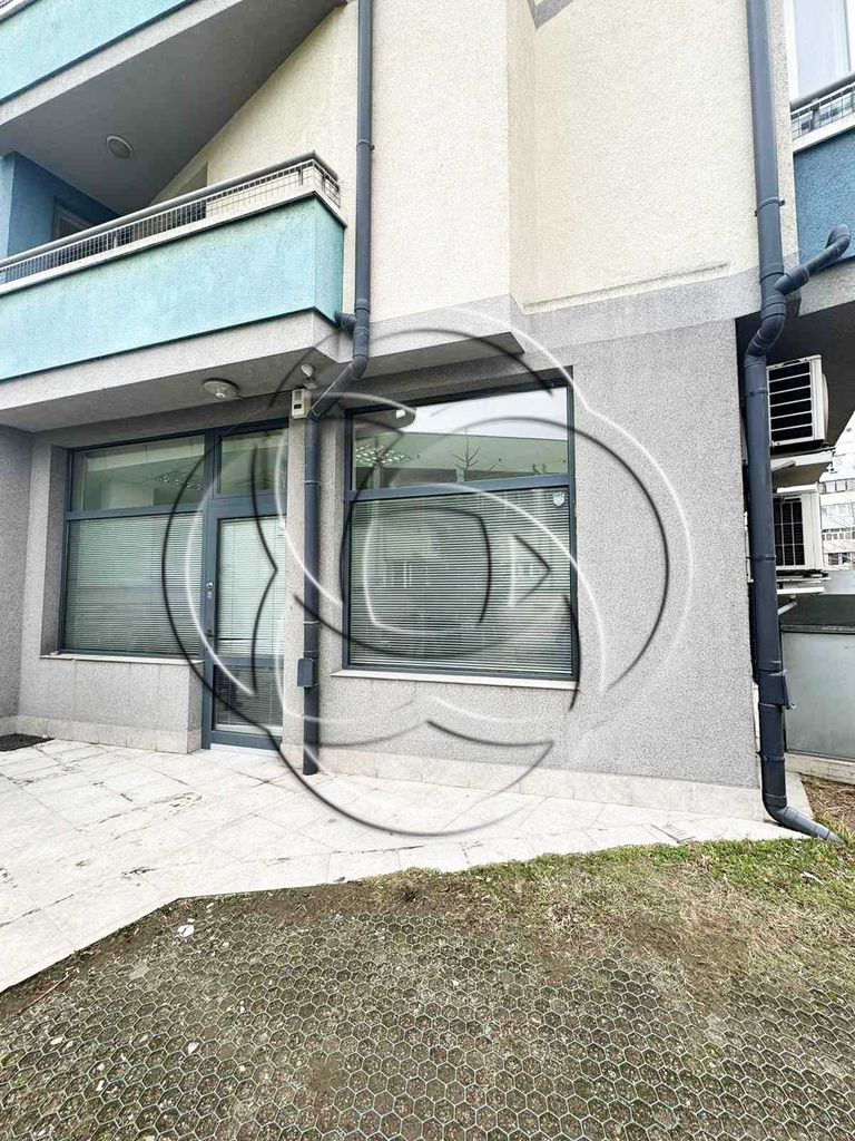 Продава се Офис в София, Надежда 3 - 76 кв.м за 1579 €/кв.м - Снимка #1