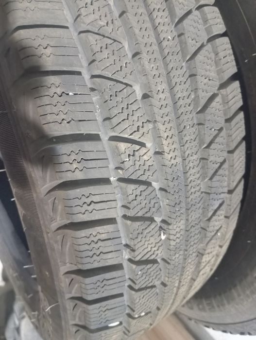 Продам шины трианжл и диски.