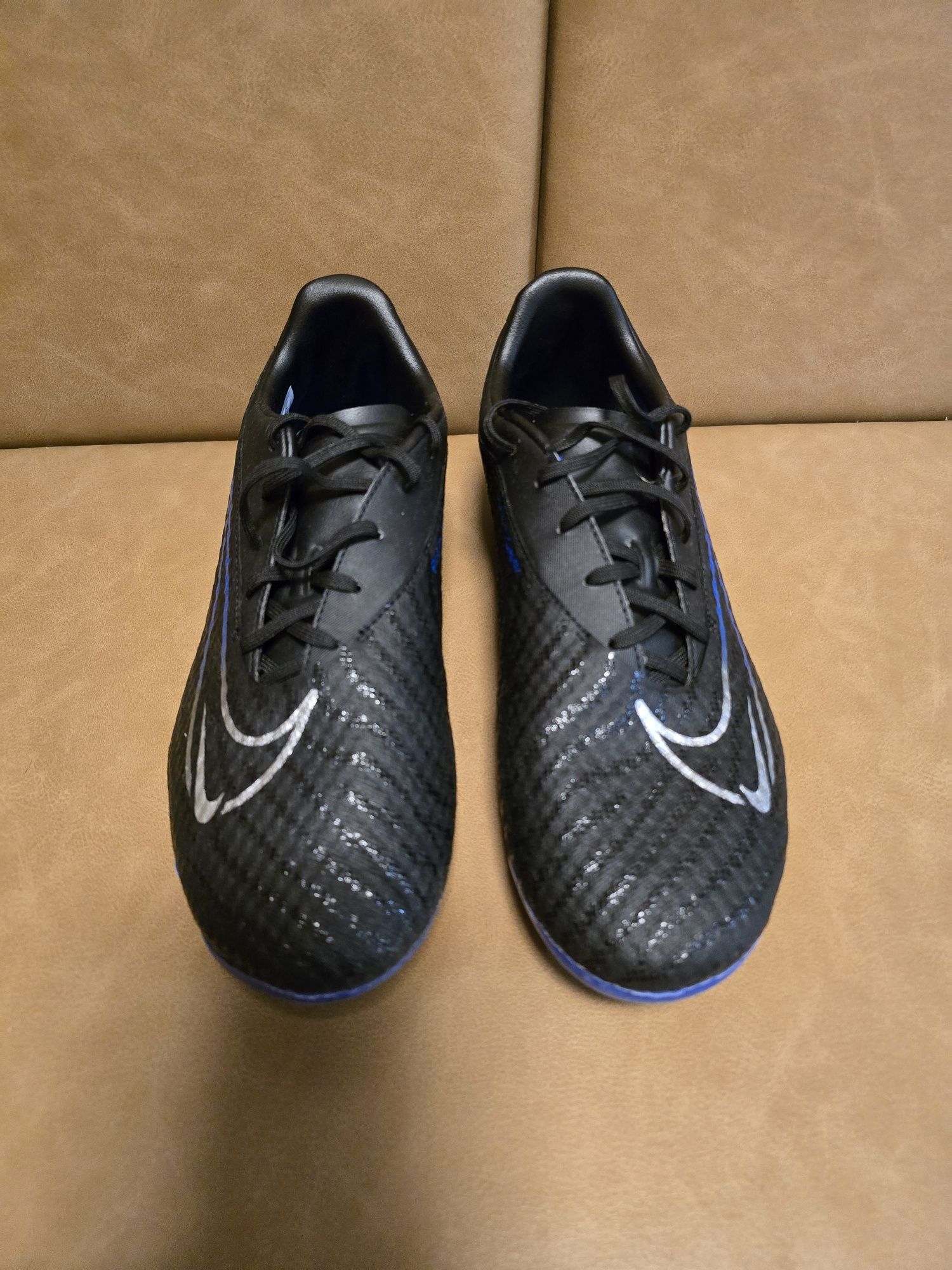 Nike Phantom футбол 42 номер