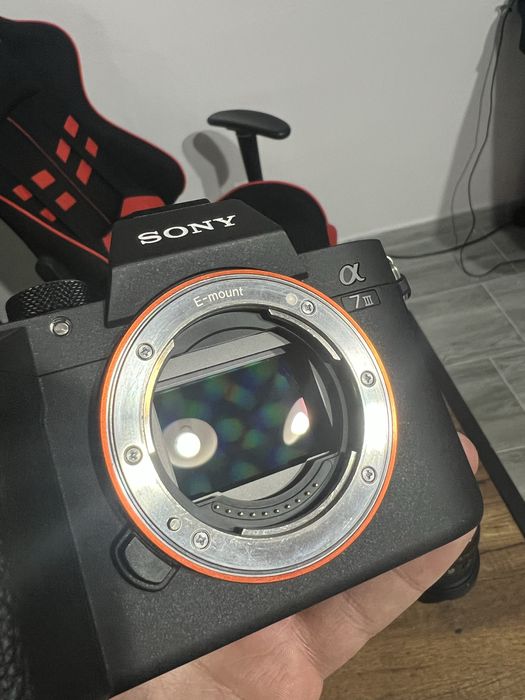 Sony a A7 iii ca Nou. 8784 de cadre in 3 ani.