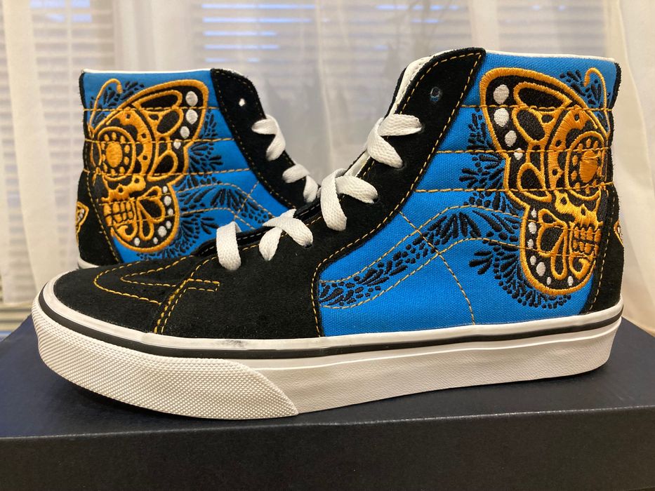 Кецове лимитирана серия Vans