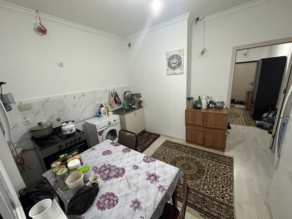 Yashnabod Rayoni Olmos Maxallasi 3/16/16 sotiladi