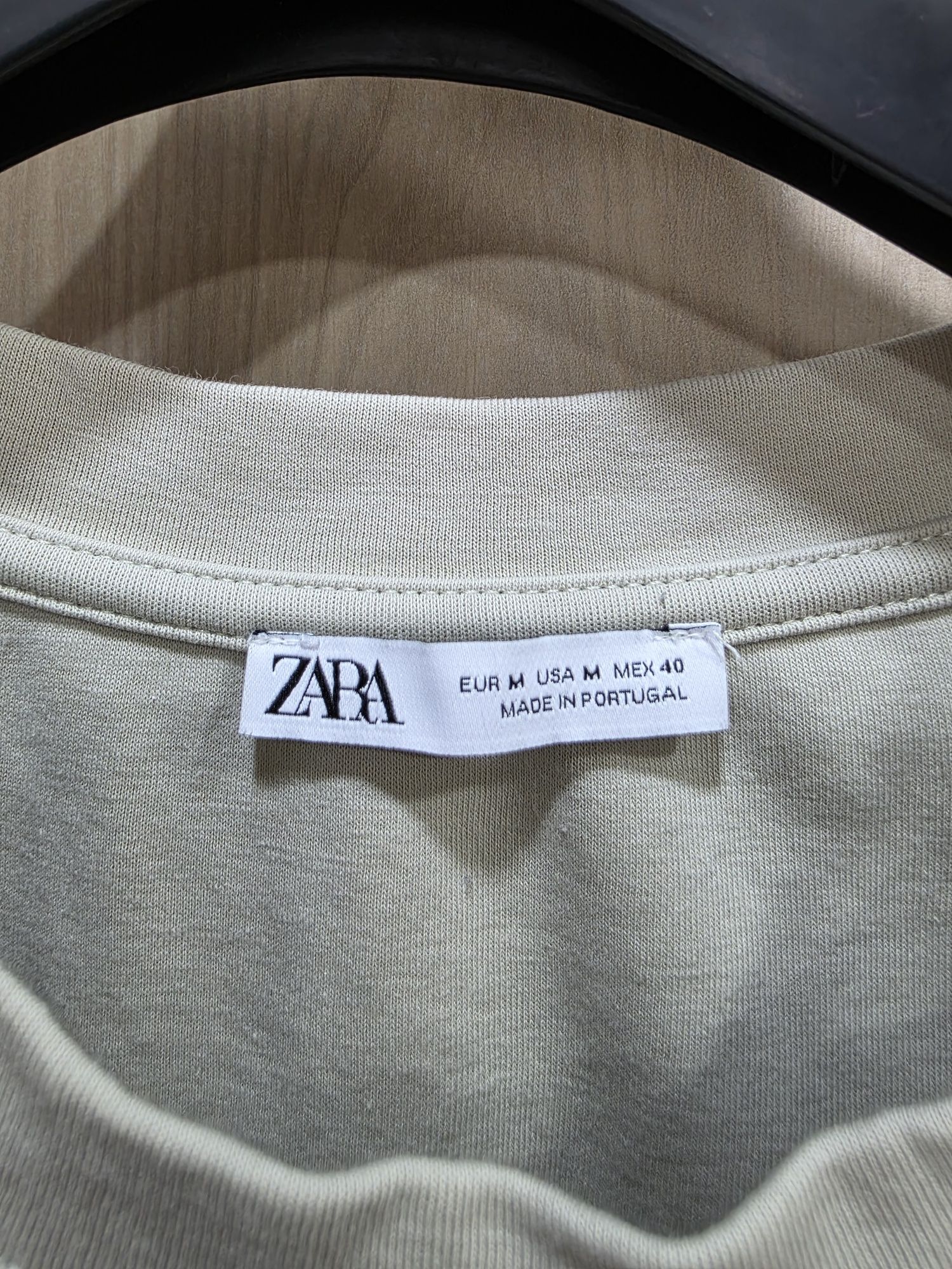 Оригинальная футболка ZARA