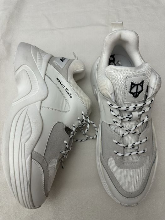 Adidasi Nakedwolfe nr 44