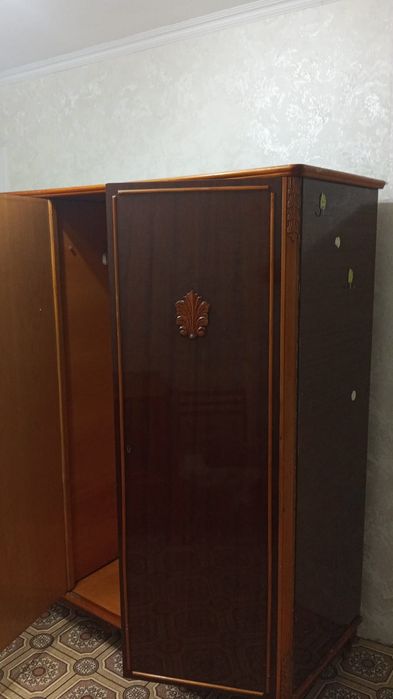 Продам.  Шкаф.  Б/у