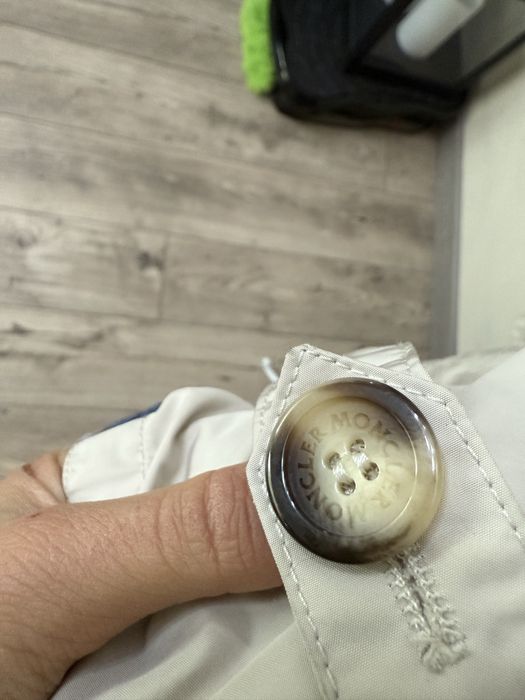 Moncler оригинален тренчкот м с s m