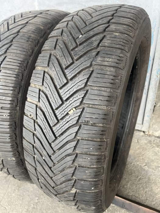 2 бр. зимни гуми 205/55/16 Michelin A6 DOT 2122 5,5-6 mm