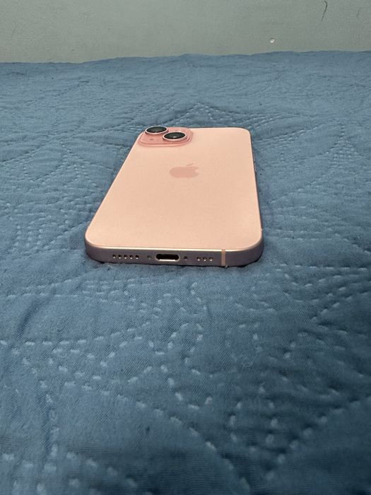 iPhone 15 128GB 10/10 Състояние