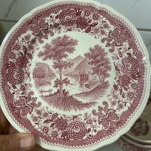 Чинии за предястие и чаши Villeroy and Boch, витринни, комплект 5+6