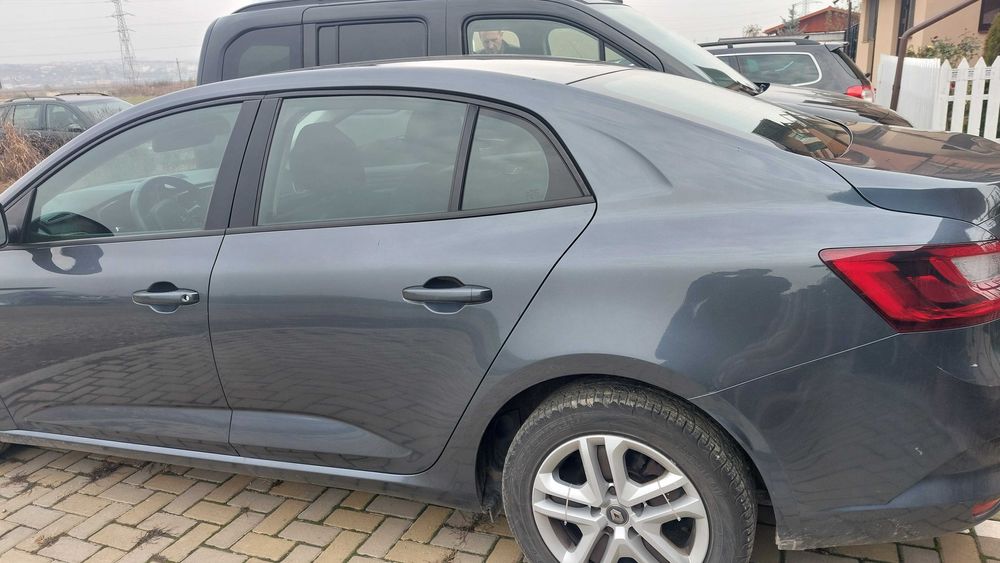 Renault Megan,  2018