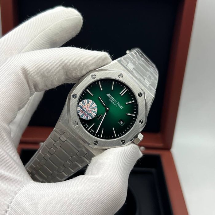 Ap royal oak green dial 41,mm