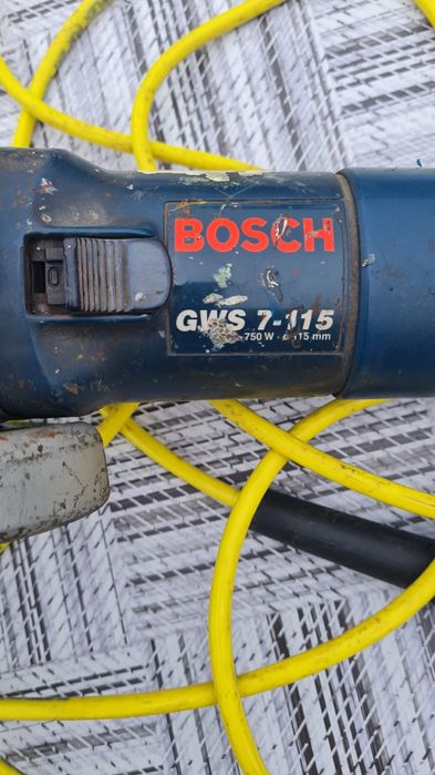 Vând polidisc și bormasina bosch