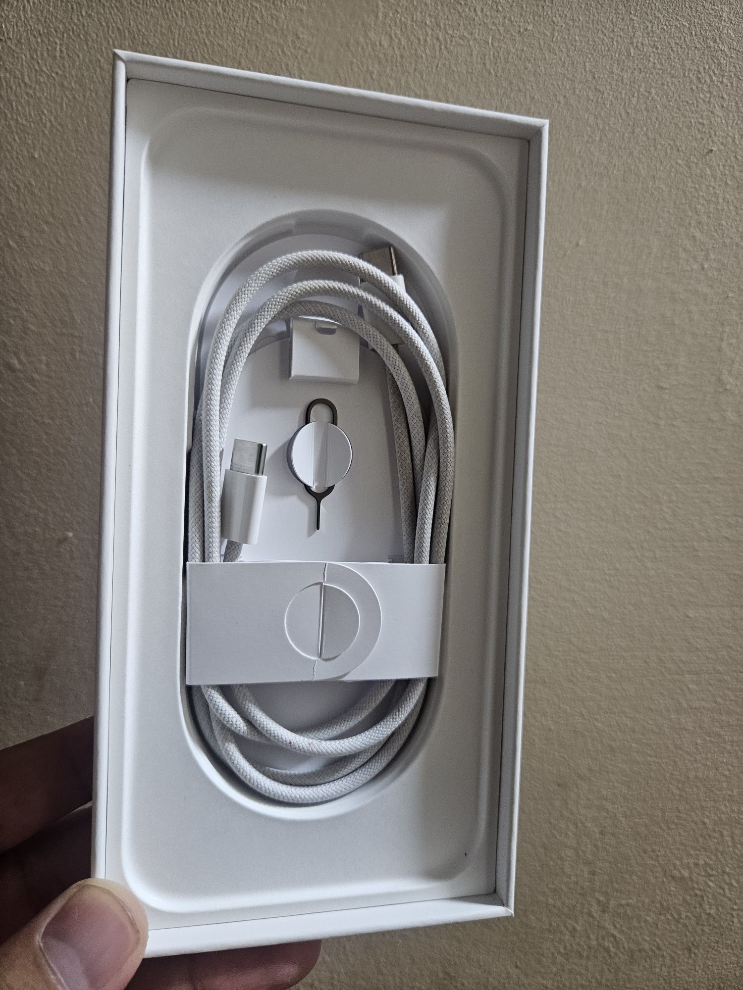IPhone 16ProMax 256GB sastayana ideal