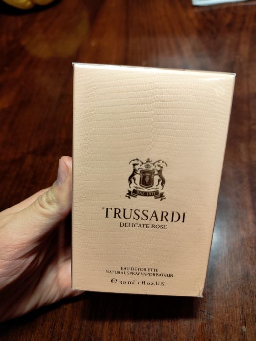 Trussardi Delicate rose парфюм