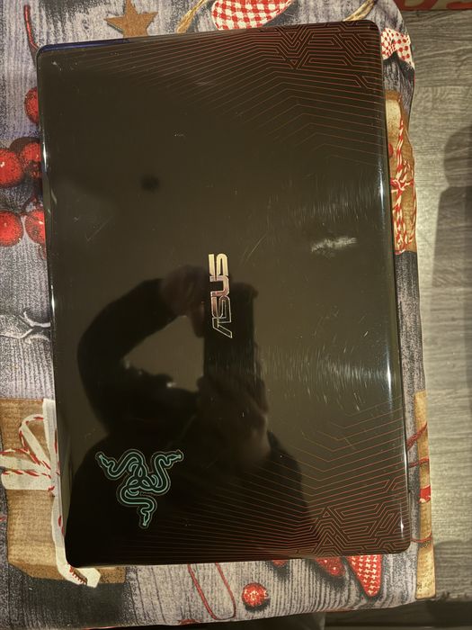 ASUS K550J SonicMaster Спешно