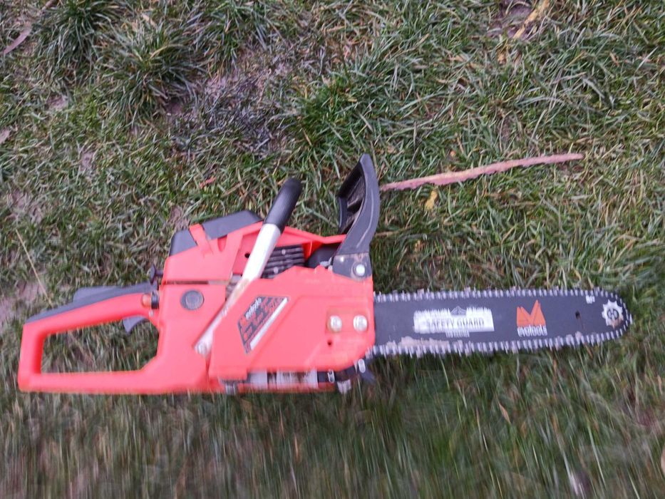 Vând drujbă Evotools