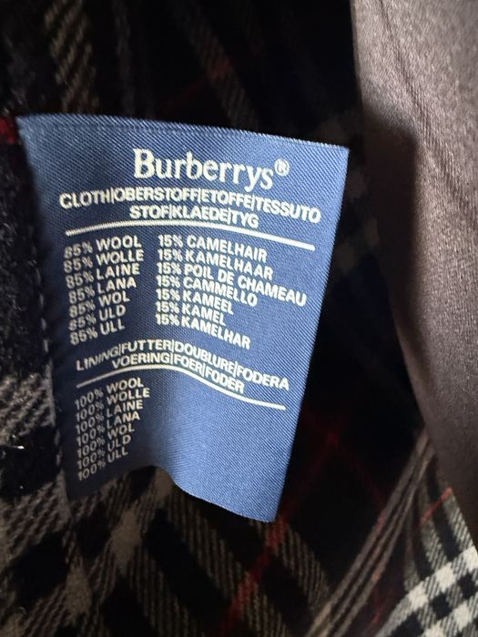 Palton Burberry , autentic