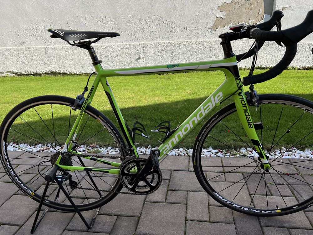 Bicicleta Cannondale Synapse Carbon Ultegra 2015