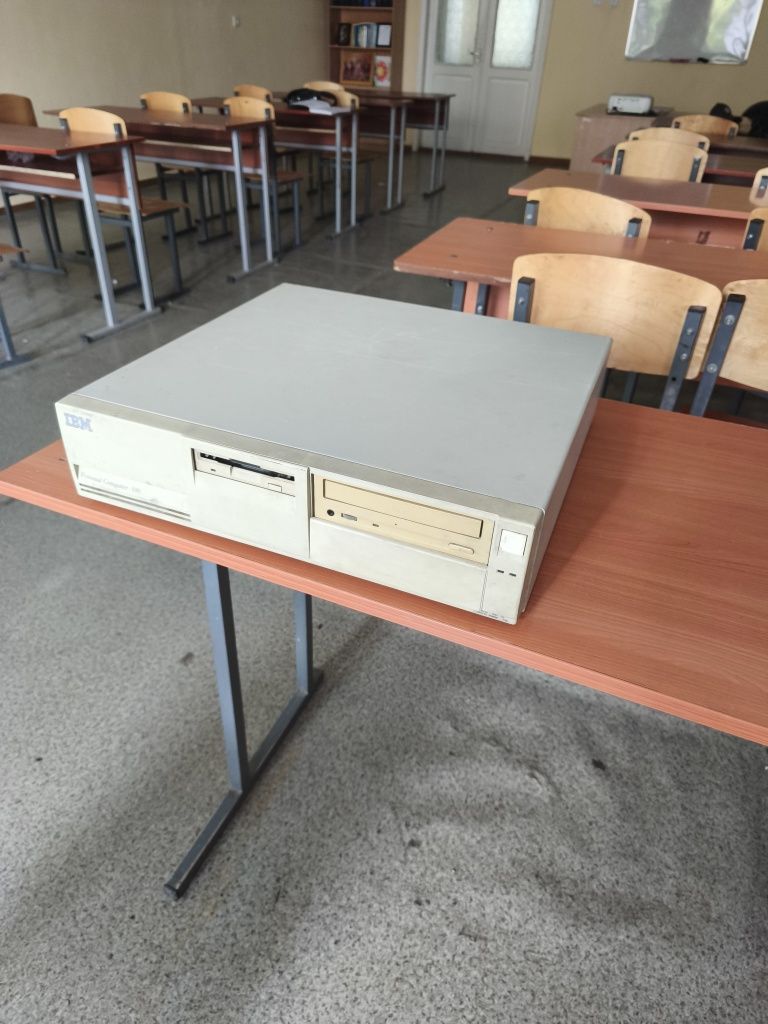 Персональный компьютер IBM Personal computer 100