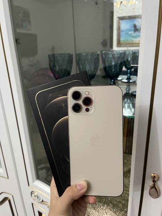 Айфон 12 про макс