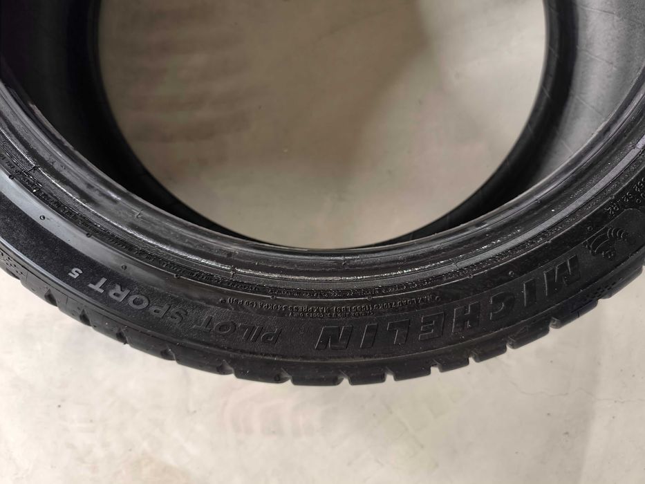 Michelin pilot sport 5 - 4бр Летни гуми 235/40/19