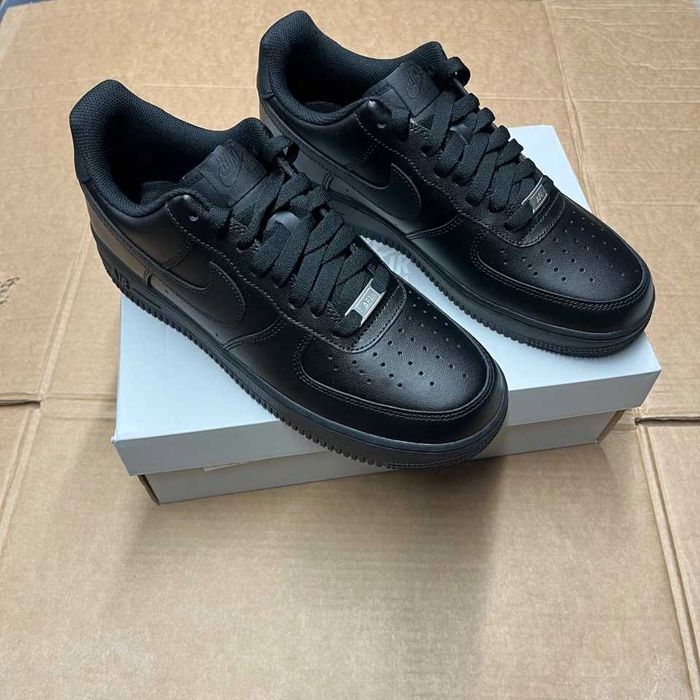 Nike Air Force 1 Triple Black (36-47)