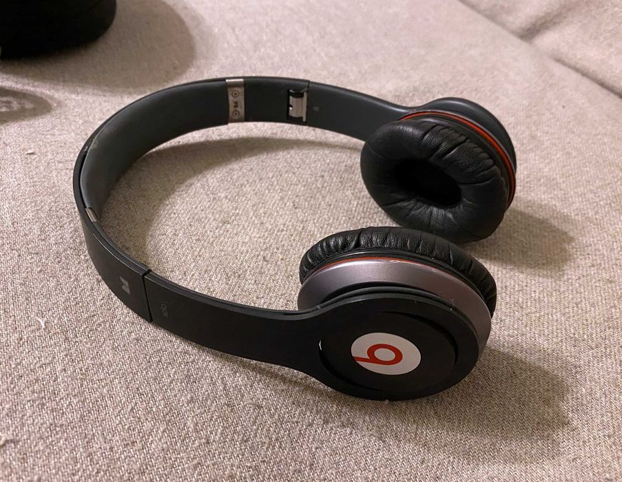 Casti Beats by Dr Dre Solo HD originale pliabile  husa si cablu audio