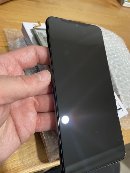 Display original Samsung A51 A71 A72 S20 fe S21 S22 S22+ S21+ S23+