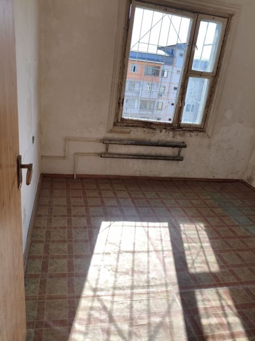 Srochno Do’stlik 2 da 5 xonali 127 kvadrat xonadon sotiladi