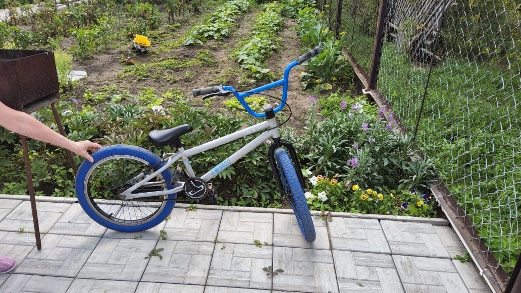 Продам BMX tech team Goof