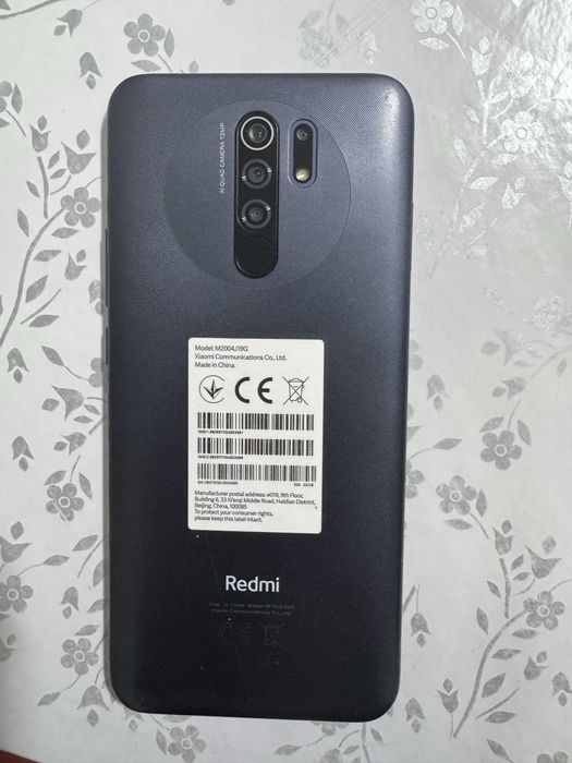 Редми сотка сатылады! Состояниясы жаксы ! Зарядкасы узака шыдайды