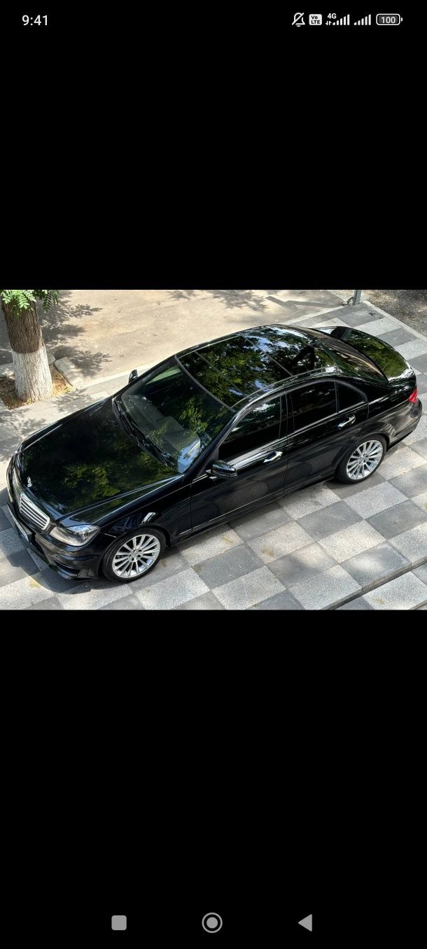 Продаётся автомобиль мерседес бенс с 250.