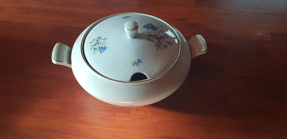 Serviciu de masa din portelan Kahla (Germania) 1954