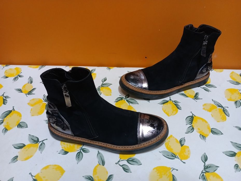 AGL кожени боти N 40 - 29 лв