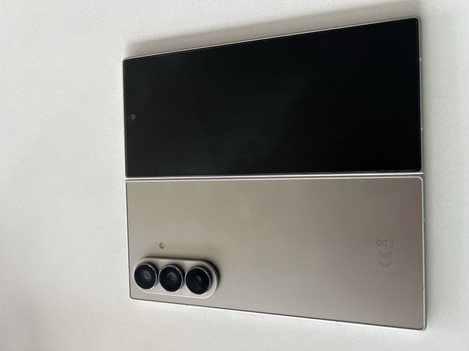 Samsung Z fold 7 , 512 gb