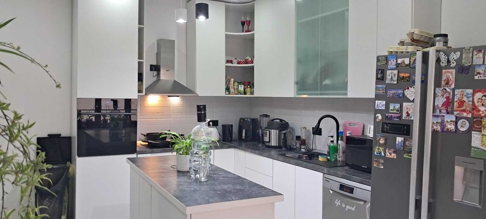 Proprietar casa P+E+M Dambovita, 170 mp2 utili, teren de 411 mp2
