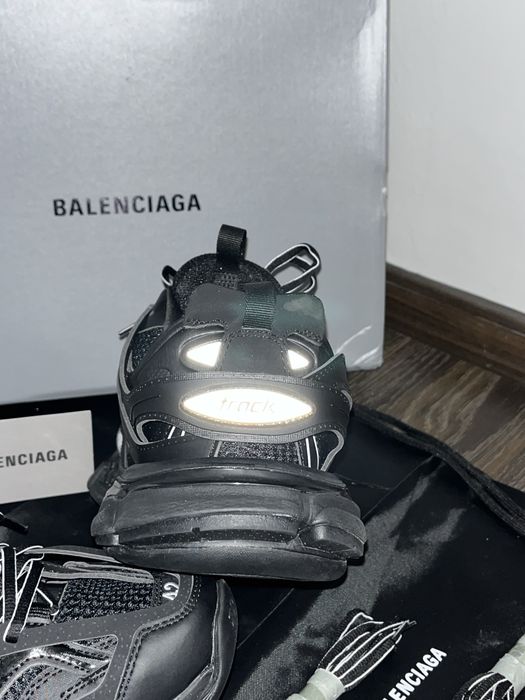 Balenciaga Track
