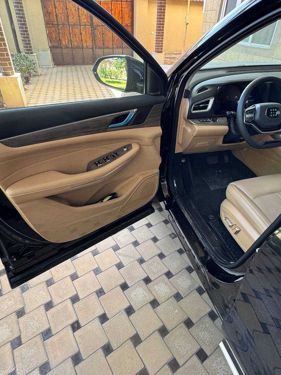 продаётся автомашина  Fengon S508