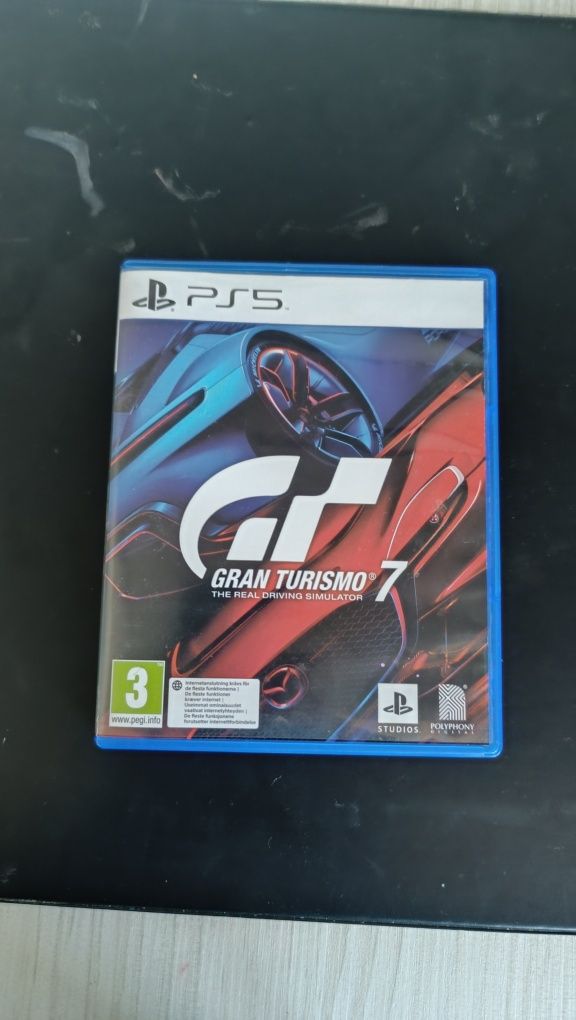 Vând Gran turismo 7 de PS5