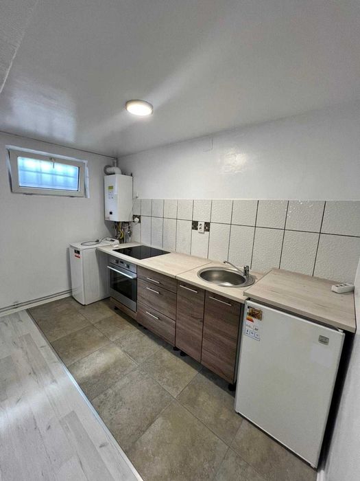 Garsoniera in Zorilor, la demisol, str Mircea Eliade