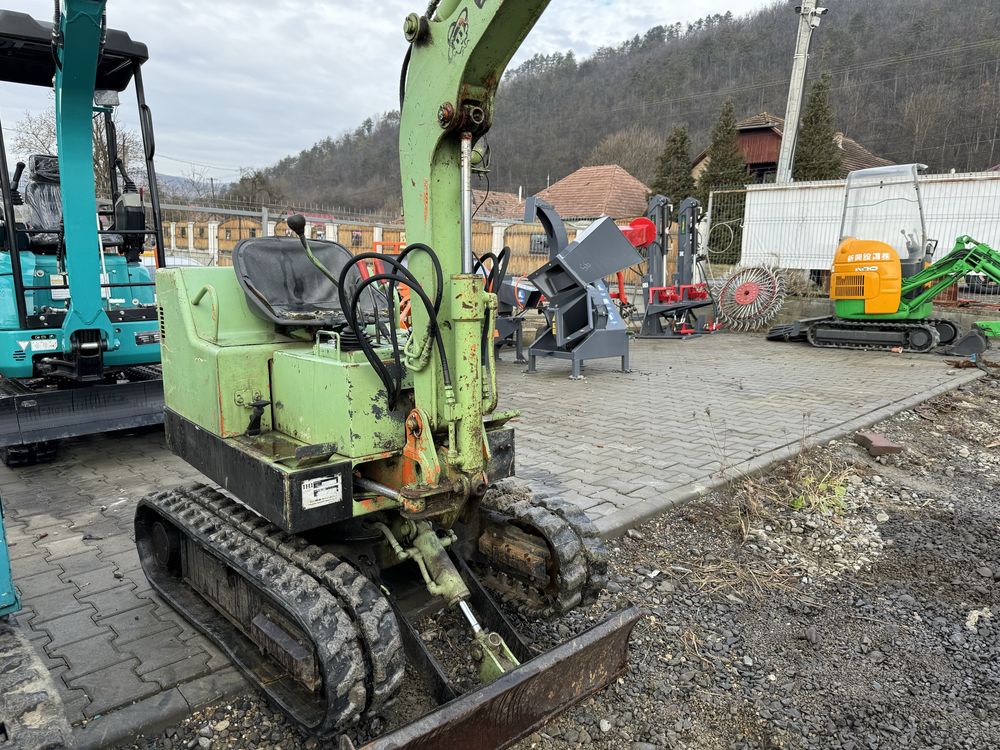 Miniexcavator IHC  1 Tona