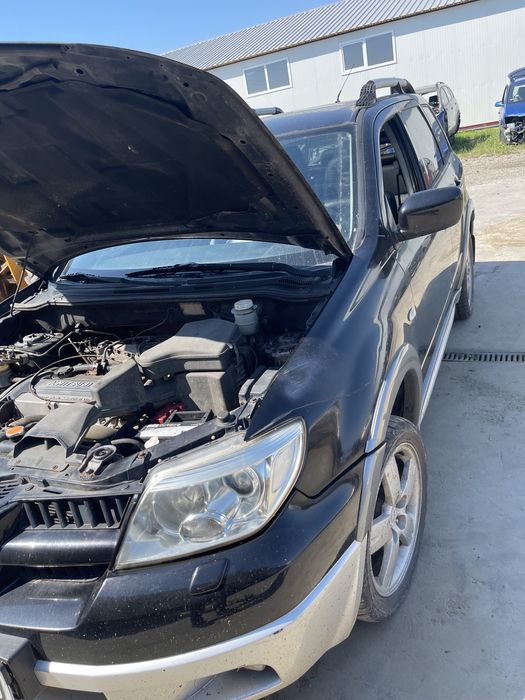 Dezmembrez mitsubishi outlander 2006 2,0 benzina