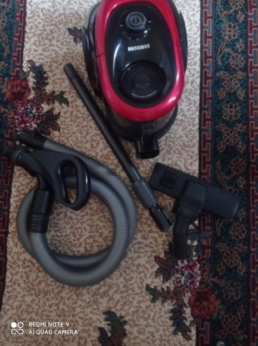 Пылесос Самсунг в рабочем состоянии