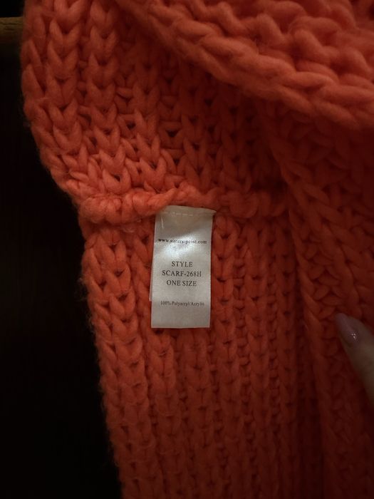 Зимни плетени шалове