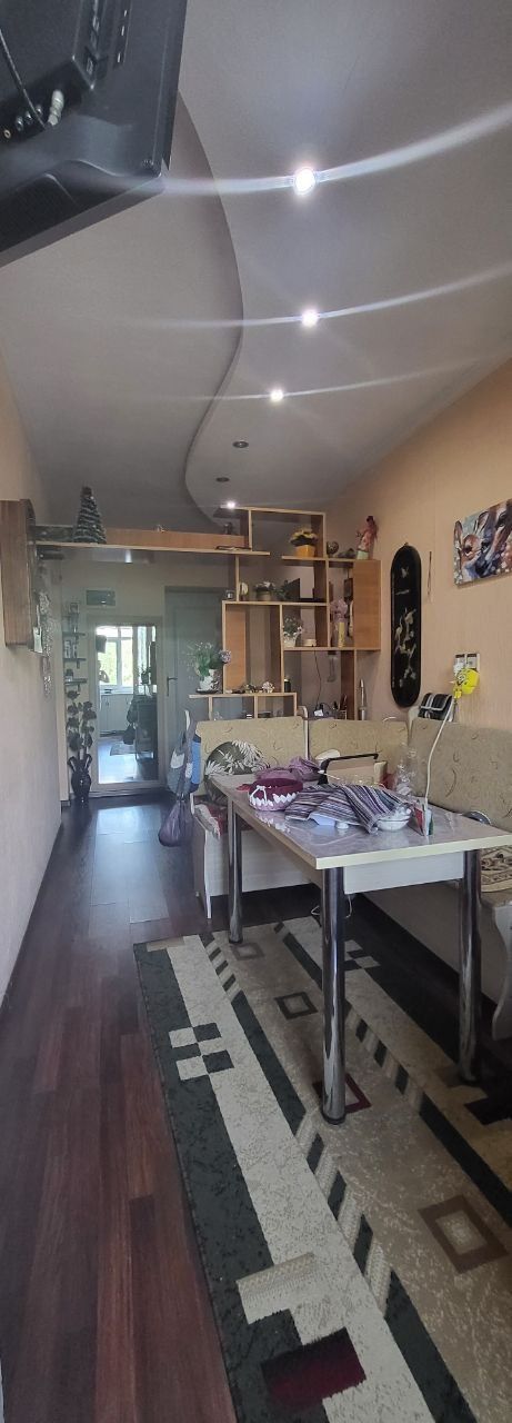Казахстанское посольство  Лабзак ц13 2ком квартира. Кирпич 50м2