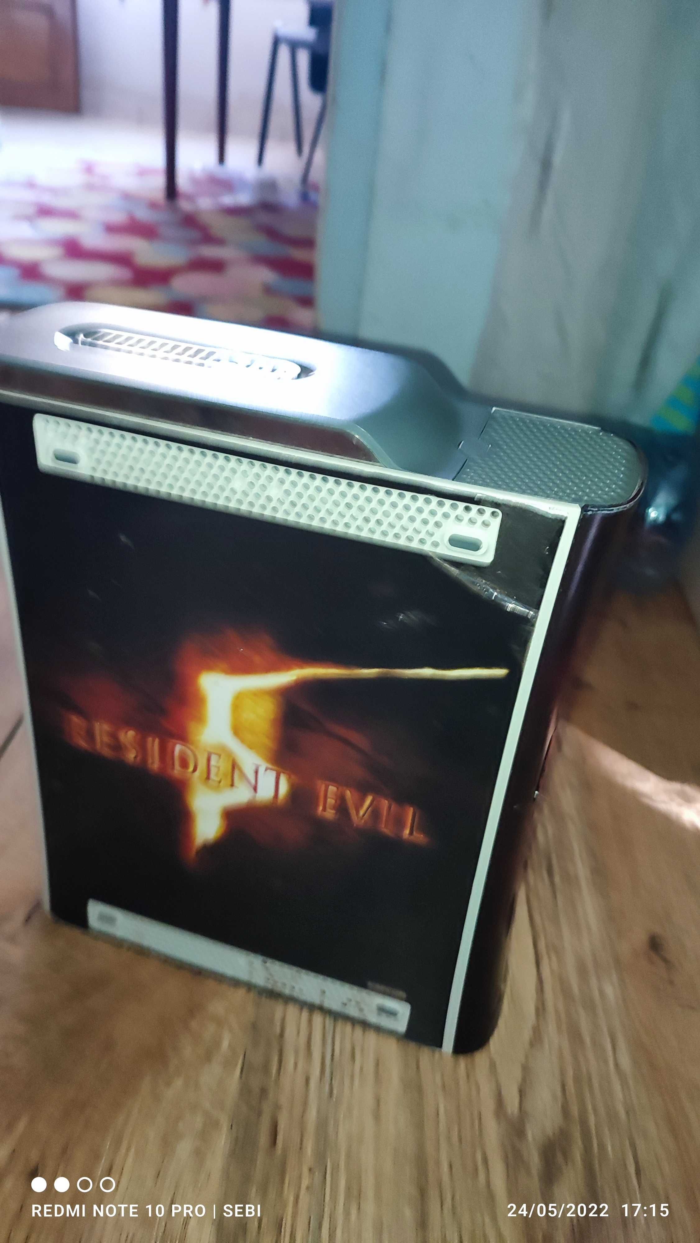 Vând Xbox 360 rezident evil editions de dezmembrat