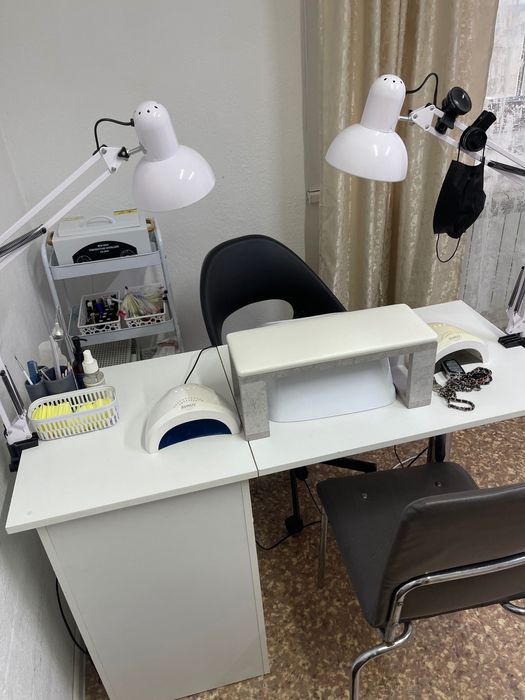 Все для маникюра ( стол стул материалы )