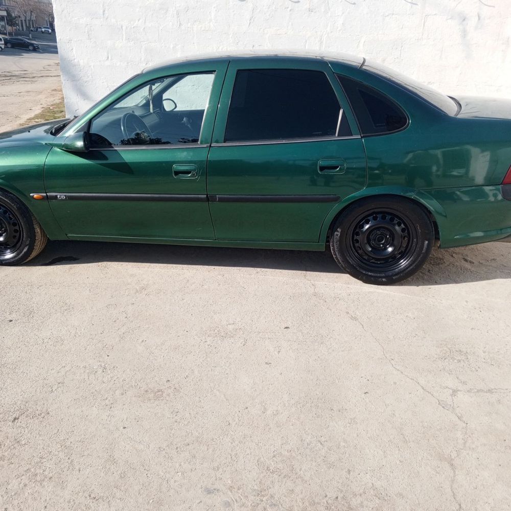 Srochna opel moshina sotiladi moshin tetik xarajoti yòq