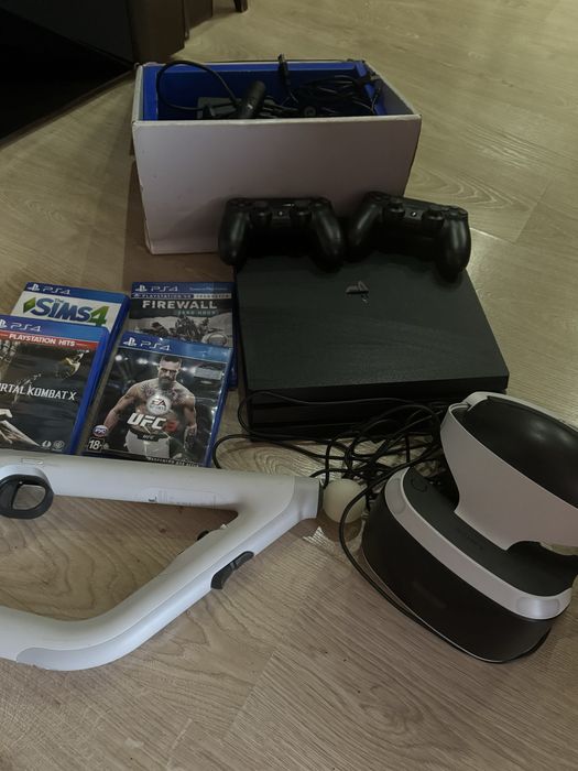 PlayStation 4 Pro/PS VR/ VR Aim Controller